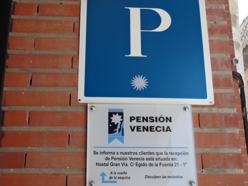Pension Venecia Pinto Exterior foto